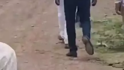 पन्ना: जमीनी विवाद में हवाई फायरिंग से हड़कंप, दूसरे जिले से आए हथियारबंद बदमाशों ने वाहनों में फैलाई दहशत