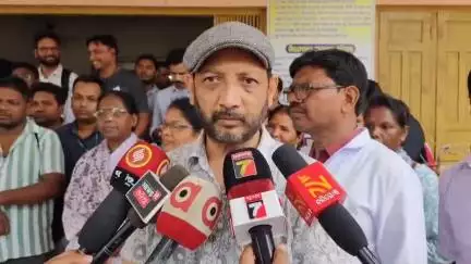 ମାଲକାନଗିରି: ଜିଲ୍ଲା ମୁଖ୍ୟ ଚିକିତ୍ସାଳୟରେ ୨ଦିନ ପୂର୍ବେ ନାବାଳିକାର ମୃତ୍ୟୁ ଘଟଣା ଓ ଉତ୍ତେଜନା, ଥାନାରେ ପାଲଟା ଅଭିଯୋଗ କରି ମତ ରଖିଲେ ଡାକ୍ତର