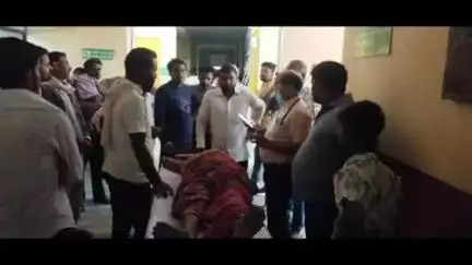 मधुबन: बहादुरपुर गांव में आम बिनने के विवाद में 70 वर्षीय वृद्ध महिला गंभीर रूप से घायल, इलाज के दौरान हुई मौत