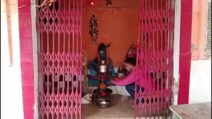 तिर्वा: कन्नौज के इन्दरगढ़ क्षेत्र में थाने के पास स्थित प्राचीन शिव मंदिर, दर्शन करने से होती है पूर्ण मनोकामना