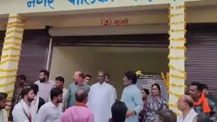 रायसेन: विधायक डॉ. प्रभु राम चौधरी ने बस स्टैंड परिसर में किया नवनिर्मित दुकानों का लोकार्पण एवं भूमि पूजन