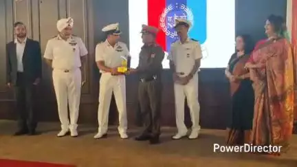 नैनीताल: कुलपति प्रो. दीवान सिंह रावत को एनसीसी ग्रुप नैनीताल के ग्रुप कमांडर कमोडोर बीआर सिंह द्वारा दी गई मानद कर्नल की उपाधि
