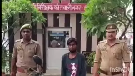 कोतवाली नगर पुलिस टीम ने चोरी की मोटरसाइकिल के साथ एक अभियुक्त को डबल फाटक के पास से किया गिरफ्तार