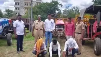 माजलगाव: महातपुरी शिवारात अवैध वाळू उपसा करणाऱ्या तीन ट्रॅक्टरवर कारवाई 24 लाख 6 हजाराचा मुद्देमाल जप्त