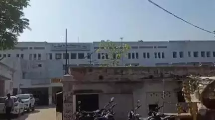 हमीरपुर: मुंडेरा में बहू की प्रताड़ना से तंग आकर सास ने गटका जहरीला पदार्थ