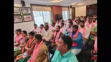 మంథని: రాబోయే స్థానిక సంస్థల ఎన్నికల్లో గ్రామాల్లో నాయకులు సంసిద్ధం కావాలి : BRS మంథని మాజీ ఎమ్మెల్యే పుట్ట మధుకర్