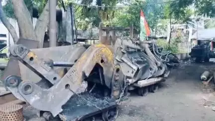 অন্ডাল: অন্ডালের শ্রমিকদের না জানিয়েই কোলিয়ারির যন্ত্রাংশ অন্যত্র নিয়ে যেতেই বিক্ষোভ শ্রমিক সংগঠনের