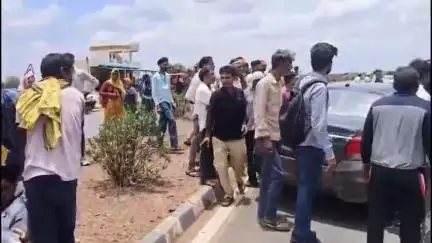 शाहबाद: समरानिया कस्बे के पास सड़क हादसे में भाजपा ज़िलाध्यक्ष की कार का एक्सीडेंट, चार लोग घायल