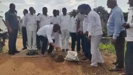 నిర్మల్: సంగెం పేట, న్యూ వెల్మల్ గ్రామాల్లో పలు అభివృద్ధి కార్యక్రమాలకు భూమిపూజ చేసిన ఎమ్మెల్యే ఏలేటి మహేశ్వర్ రెడ్డి