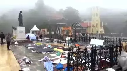 शिमला शहरी: रिज मैदान पर समर फेस्टिवल के दौरान लगे स्टॉल हटे लेकिन गंदगी के कूड़े के अंबार नहीं हटे, नगर निगम पर उठे सवाल