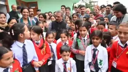 कुल्लू: हिमाचल प्रदेश के मुख्यमंत्री सुखविंदर सिंह सुक्खू ने जिला कुल्लू के 2 दिवसीय दौरे के दौरान बाग सराहन का किया दौरा