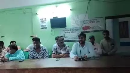 হাসনাবাদ: মুরারীসাহা এলাকায় তৃণমূলের কর্মী বৈঠক, উপস্থিত তৃণমূলের ব্লক সভাপতি