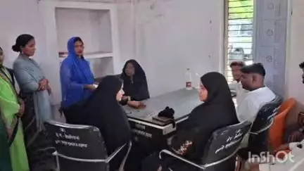 खलीलाबाद: सेमरियावा ब्लॉक में लौटी रौनक, प्रमुख मजहरून निशा ने विकास कार्यों को लेकर लोगों से की मुलाकात