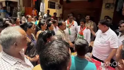 पालघर: कारगिल नगर, नगिनदास पाडा येथे आमदार राजन नाईक यांनी भेट देत नागरिकांशी साधला संवाद, जाणून घेतल्या समस्या