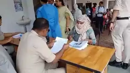 जबलपुर: मेडिकल नेहरू नगर की महिला को ब्लैकमेल किया जा रहा, पीड़िता ने पुलिस अधीक्षक कार्यालय में न्याय की गुहार लगाई