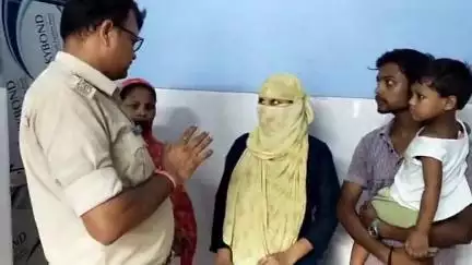 समस्तीपुर: बिशनपुर में महिला एवं बच्ची के साथ मारपीट, 112 की टीम ने घायलों को इलाज के लिए सदर अस्पताल पहुंचाया