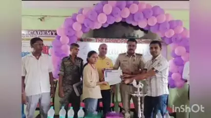 पड़वा: थाना प्रभारी अंचित कुमार का कहना: ईमानदारी, संस्कार व अनुशासन से पढ़ाई करने पर सफलता निश्चित