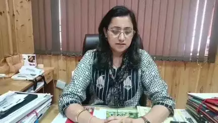 सोलन: प्रधानमंत्री आवास योजना शहरी के लाभार्थी से नगर निगम के कर्मचारी ने किश्त जारी करने के लिए मांगे पैसे