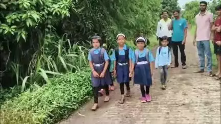 दिंडोरी: चिंचखेड येथील गुरे पाळीव प्राणी हल्ल्याप्रकरणी व वणी राऊन्डचे वनपाल रामचंद्र तुंगार यांनी केले आवाहन