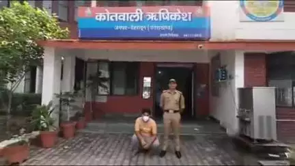 ऋषिकेश: माया कुंड बंगाली बस्ती से पुलिस ने एक वांछित दीपक पाण्डेय को किया गिरफ्तार, लंबे समय से था फरार