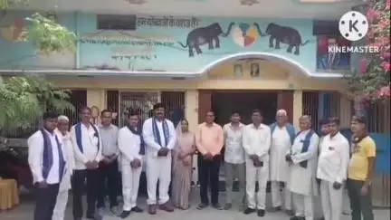निज़ामाबाद: मुड़ियार गांव में बहुजन समाज पार्टी की बैठक हुई, पूर्व प्रदेश अध्यक्ष मुख्य मंडल प्रभारी भीम राजभर रहे मुख्य अतिथि