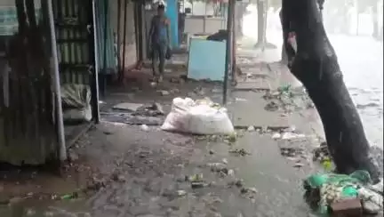 हज़ारीबाग: हजारीबाग में मूसलाधार बारिश ने खोली नगर निगम की पोल 
#jansamasta