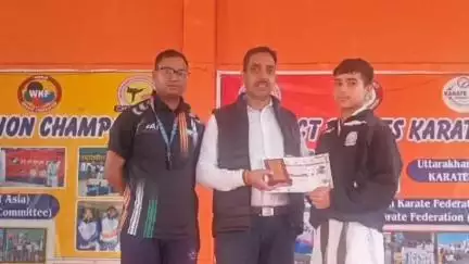 लोहाघाट: नेशनल कराटे चैम्पियनशिप में जिले की कराटे टीम के शानदार प्रदर्शन पर लोहाघाट में सम्मान समारोह का आयोजन