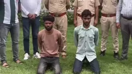 अजमेर: NRL पेट्रोल पंप के पास स्थित एक मोबाइल दुकान में लूट करने वाले 2 आरोपियों को पुलिस ने किया गिरफ्तार