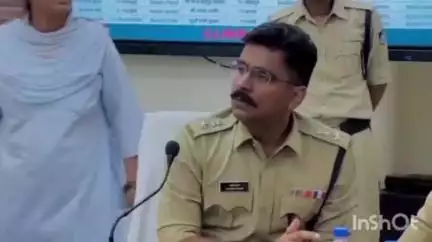 उज्जैन शहर: पुलिस कंट्रोलरूम में SP व वरिष्ठ अधिकारियों द्वारा जनसुनवाई आयोजित, आवेदकों के निराकरण के निर्देश