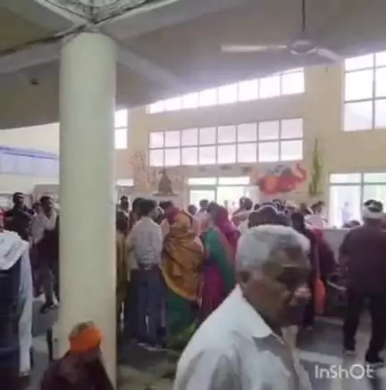 अनूपपुर: अनूपपुर में जनसुनवाई, कलेक्टर ने 86 आवेदनों पर की सुनवाई