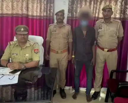 राजातालाब: ऑपरेशन चक्रव्यू के दौरान युवक के पास से मिली अफीम, रोहनिया पुलिस ने युवक को गिरफ्तार कर भेजा जेल