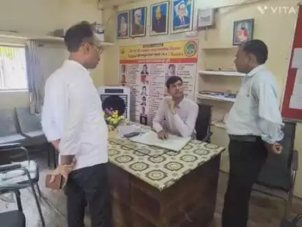 निवाड़ी: स्कूलों के निरीक्षण में शून्य उपस्थिति मिलने पर कलेक्टर ने शाला प्रभारियों को कारण बताओ नोटिस जारी किया