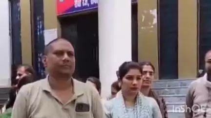 हुज़ूर: TRS कॉलेज के 43 अतिथि विद्वानों को काम से निकाला, JD को सौंपा ज्ञापन, प्राचार्य पर आरोप