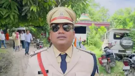 जोगापट्टी: पुलिस निरीक्षक सम्राट सिंह बने योगापट्टी के नए थानाध्यक्ष, पहले चनपटिया थाना में थे पदस्थापित