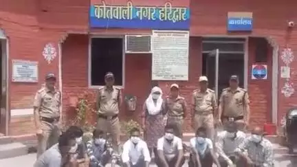 हरिद्वार: SSP प्रमेंद्र सिंह डोबाल के निर्देश पर नगर कोतवाली पुलिस ने 9 वारंटियों को किया गिरफ्तार, चल रहे थे वांछित