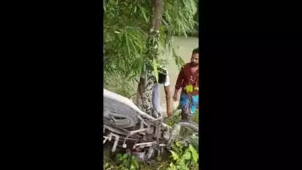 বসিরহাট ২: গোপালপুর এলাকায় বাইক দুর্ঘটনায় আহত হল একজন