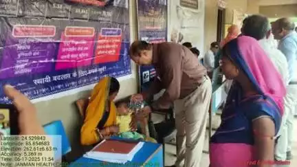 मरकच्चो: मरकच्चो के डगरनवां में धरती आबा जनजातीय ग्राम उत्कर्ष अभियान