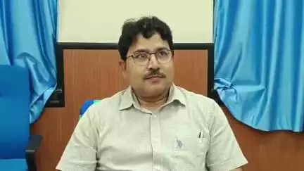 বারাসাত ১: বারাসাত মেডিকেল কলেজ হাসপাতালে MSVP দপ্তরের সামনে বিক্ষোভ নিয়ে সাংবাদিকদের মুখোমুখি MSVP