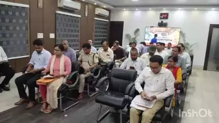 सासाराम: रोहतास जिला पदाधिकारी उदिता सिंह ने सासाराम के कलेक्ट्रेट में महिला संवाद कार्यक्रम का आयोजन किया