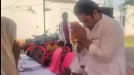 जवा: त्यौंथर: विधायक सिद्धार्थ तिवारी ने महेवा गांव में चौपाल लगाकर सुनी ग्रामीणों की समस्याएं