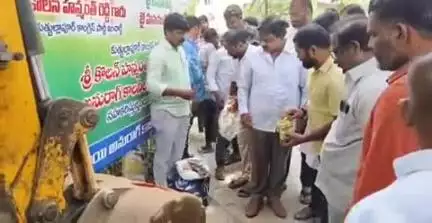 మేడ్చల్: బాచుపల్లిలో సిసి రోడ్డు, అండర్ గ్రౌండ్ డ్రైనేజీ పనులను ప్రారంభించిన కాంగ్రెస్ పార్టీ ఇన్చార్జి కొలన్ హనుమంత్ రెడ్డి