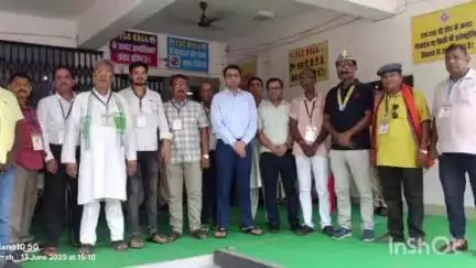 आरा: ब्लॉक रोड आरा स्थित ईवीएम/वीवीपैट वेयरहाउस में आगामी बिहार विधानसभा आम निर्वाचन 2025 के लिए किया गया निरीक्षण