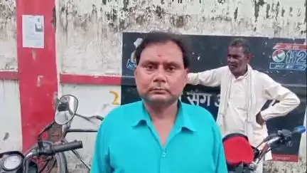 बरेली: थाना देवरनिया क्षेत्र के दमखोदा निवासी पीड़ित का आरोप, दवा लेने बेटी के साथ गई पत्नी हुई लापता, SSP से की शिकायत