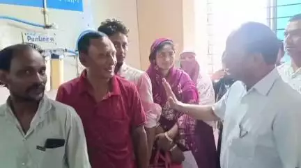 রঘুনাথগঞ্জ ১: জঙ্গিপুর হাসপাতাল পরিদর্শন করলেন জঙ্গিপুরের বিধায়ক জাকির হোসেন মঙ্গলবার