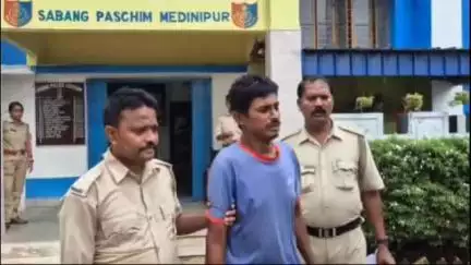সবং: মোহাড়ে মহিলার মৃতদেহ উদ্ধারের ঘটনায় তার প্রেমিককে গ্রেফতার করে আদালতে পাঠাল