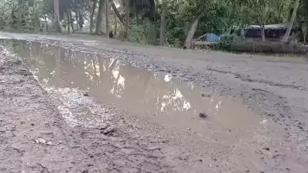 সন্দেশখালি ২: বেহাল দশা রামপুর ফেরিঘাট এলাকার রাস্তার, সংস্কারের দাবি স্থানীয় বাসিন্দাদের #jansamasya