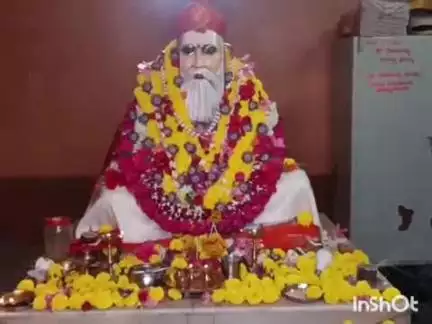ಹುಮ್ನಾಬಾದ್: ಧುಮ್ಮನಸೂರಿನಲ್ಲಿ ರೇವಪ್ಪಯ್ಯ ಮುತ್ಯಾ ಜಾತ್ರೋತ್ಸವದ ಅಂಗವಾಗಿ ಹೂರಣಗಡುಬು- ತುಪ್ಪ ಸವಿದ ಭಕ್ತಾದಿಗಳು