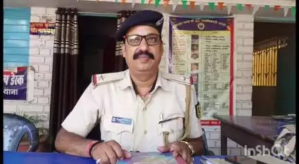 संपतचक: शराबी पति से प्रताड़ित पत्नी की शिकायत पर गौरीचक पुलिस ने आरोपी पति को गौरीचक बाजार से किया गिरफ्तार
