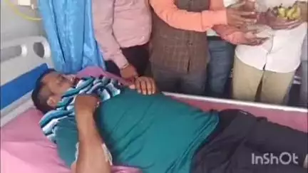 अल्मोड़ा: भाजपाइयों ने पूर्व मुख्यमंत्री भगत सिंह कोश्यारी के जन्मदिन पर जिला अस्पताल अल्मोड़ा में किया फल वितरण