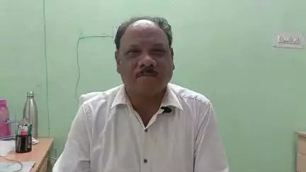 ସମ୍ବଲପୁର ମ୍ୟୁନିସିପାଲଟି: ଜିଲ୍ଲାରେ ସ୍କୁଲ ଖୋଲିବା ନେଇ ପ୍ରସ୍ତୁତି ପ୍ରସଙ୍ଗରେ କାର୍ଯ୍ୟାଳୟରେ ପ୍ରତିକ୍ରିୟା ରଖିଲେ ଜିଲ୍ଲା ଶିକ୍ଷା ଅଧିକାରୀ